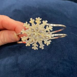 Holiday Lane snowflake bangle bracelet